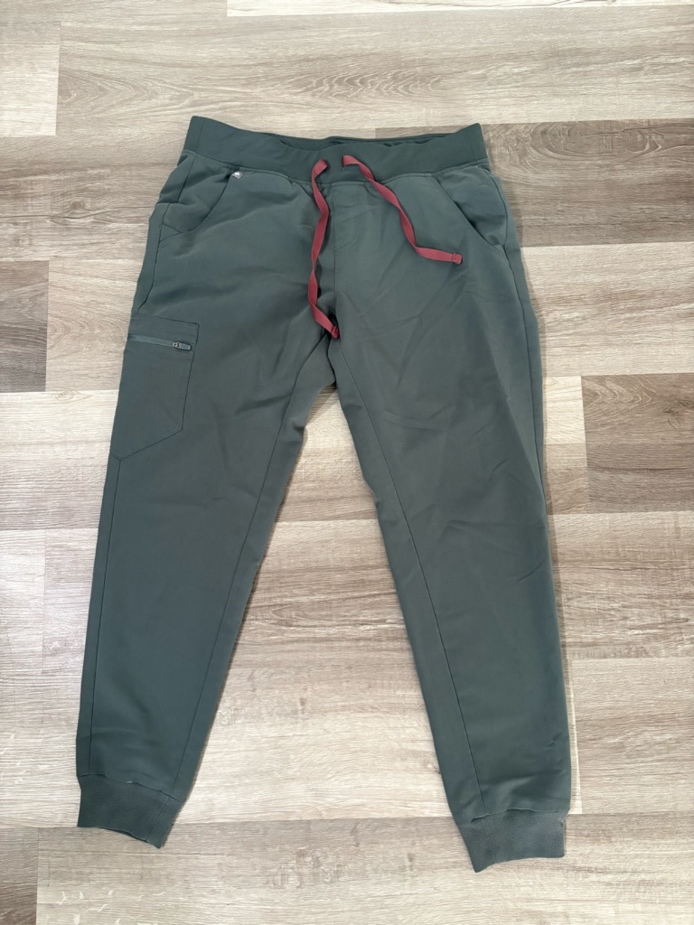 Women’s Figs Jogger Pants with Burgundy Drawstring
